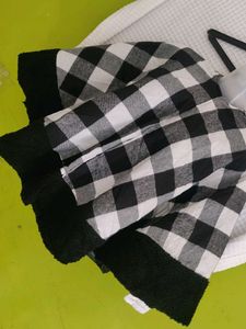 Checkered cape