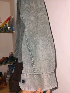Men's Vintage Washed Denim Shirt