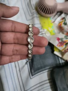 Heart-Shaped Crystal Bracelet