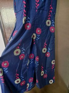 Beautiful Slit Fashionable Kurti Top