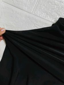 Black Relaxed skin Fit Pants