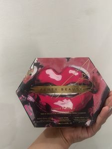 Fenty Beauty Glossy Posse VII Trio