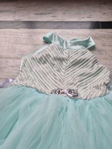 Stunning Teal Tulle frock 5 year girl
