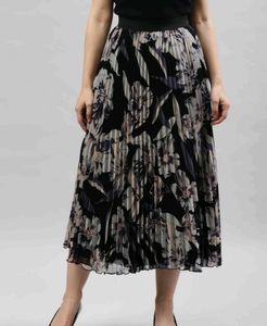 Women Floral Print Pleated Black Skirt