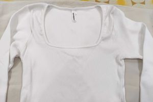 Aahwan Square Neck Long Sleeve Top