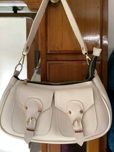 Chic Red Shoulder Bag