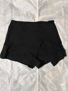 SHEIN SKORT