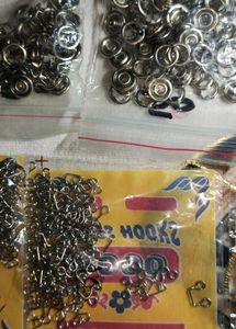 Sewing Hooks &amp; Buttons Kit