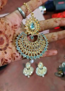 Stunning Crystal Jewellery Set 3 sets