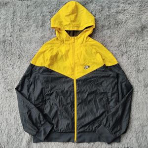 Nike Windrunner Jacket