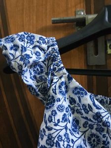 Chic Blue Floral Off-Shoulder top
