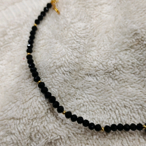 hand mangalsutra