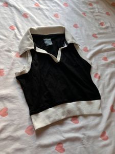 Chic Sleeveless Collared Halterneck Top