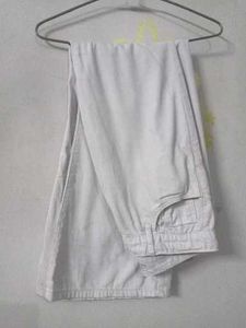 Elegant  ZAC &amp; ZOE White Jeans