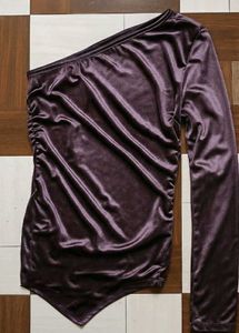 One - Shoulder Full Sleeve Side Ruched Fitted Top
