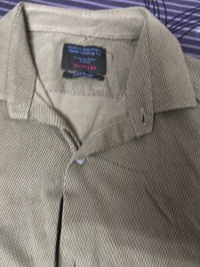 Men's Casual Button-Down Shirt