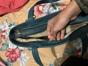 Stylish Teal Quilted Tote Bag