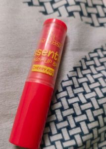 Vibrant Pink Lipstick - Long-lasting Lip Color