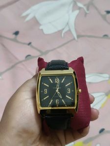 Classic Gold & Black Watch