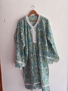 Beautiful Floral Print Kurta