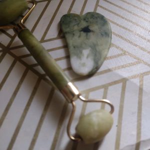Jade Roller &amp; Gua Sha