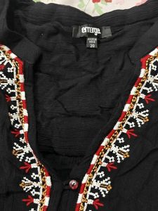 Embroidered Black Top &amp; Floral to