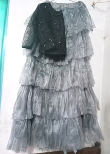 Women Sequin Top And Skirt