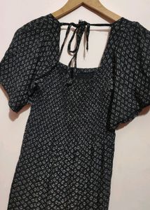 Black ⚫ Dress For Girl Or Woman Bust 30