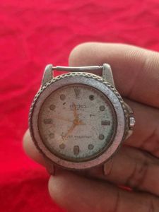 Seiko Quartz Water Resistant Watch need service