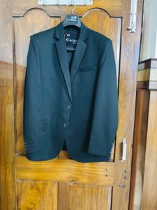 Men ‘s Classic Black Blazer