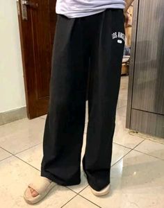 Black Los Angeles Wide Leg Sweatpants