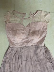 Elegant Pleated Maxi Dress