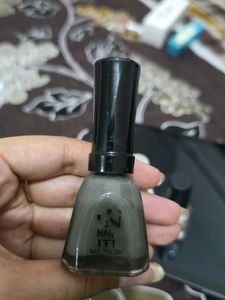 Set of 3 Nail Polishes