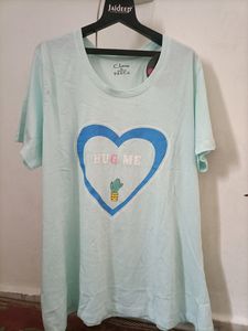 Womens / Girls Top