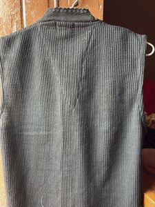 Vintage Sleeveless Cardigan Vest