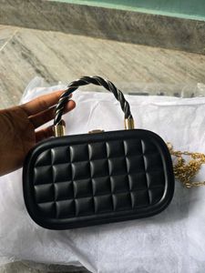 Chic Quilted Black Handbag