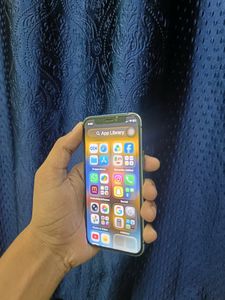 I phone 12 mini 64 Gb Storage