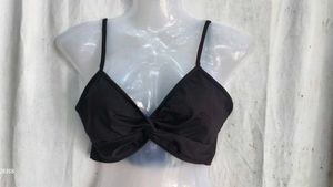 Chic Twisted Crop Top