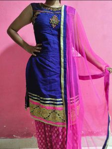 Navy &amp; Pink Salwar Kameez