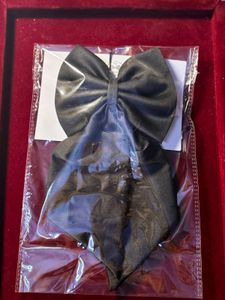 big bow clip