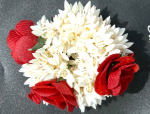 Floral Hair Accessory