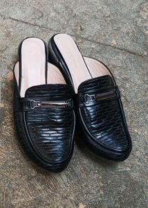 Chic Black Mules Office Wear