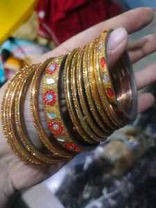 Gold Tone Bangle Set