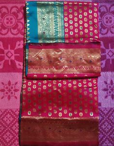 Exquisite Red &amp; Green Saree