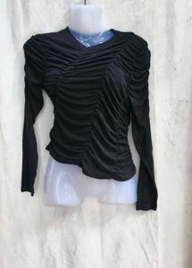 35279. Chic Ruched Long Sleeve Top