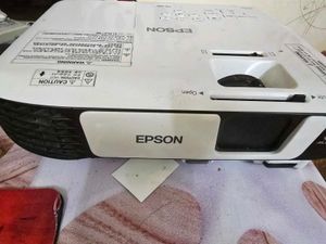 epson. eb s41