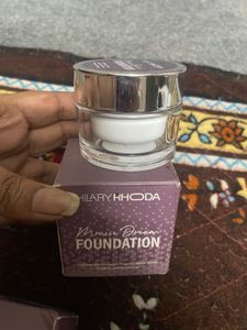 Hilary Rhoda Mousse Dream Foundation
