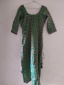 Green Long Kurti With Lining Inside