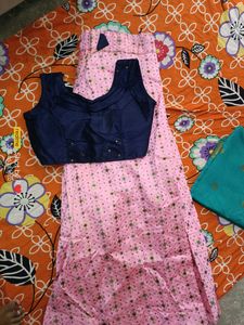 Lehnga Choli With Ruptta