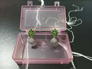 Unused Beautiful Green &amp; Silver drop Earrings